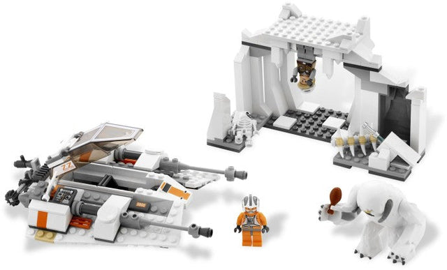 Hoth Wampa Cave (8089) — Pre-Owned